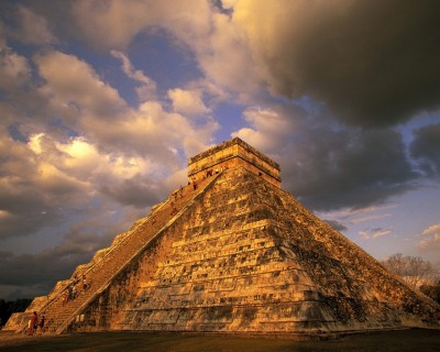 Chich&eacute;n Itz&aacute; Econ&oacute;mico